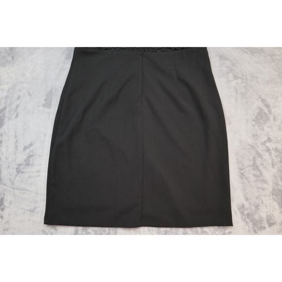 She + Sky Dress Womens Medium Black Knee Length Short Sleeve V-Neck Lace Accent - Picture 16 of 16